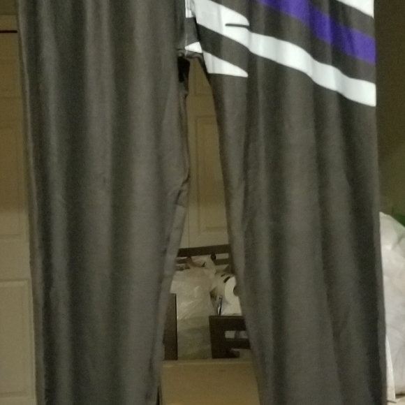 Blue Line Leggings - Picture 2 of 9